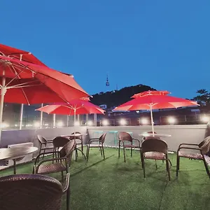  Hostal Olive Myeongdong